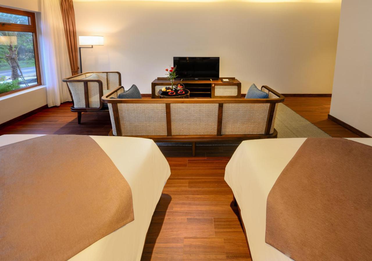 The Blossom Hoi An Ocean Front Hotel & Spa Ngoại thất bức ảnh
